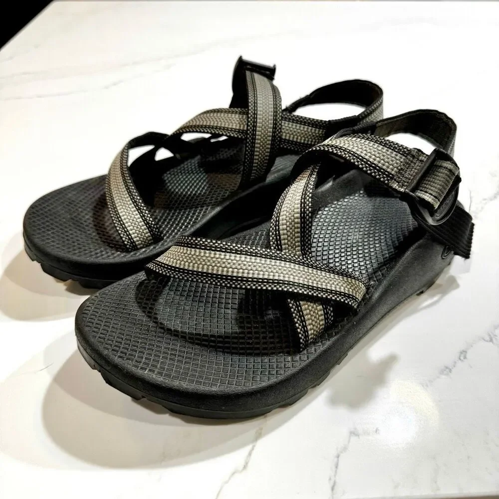 Chaco ZI Classic Sandals. Gray. Men’s 10.